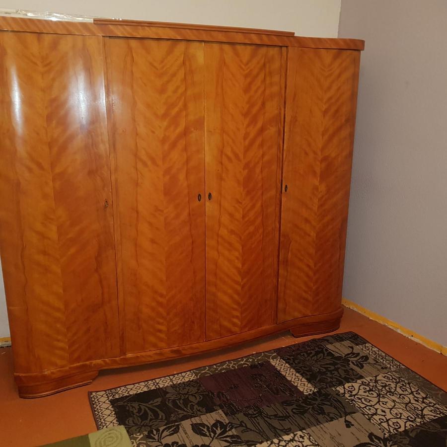 Ferienwohnung Wettin Am Petersbrunnen Dış mekan fotoğraf